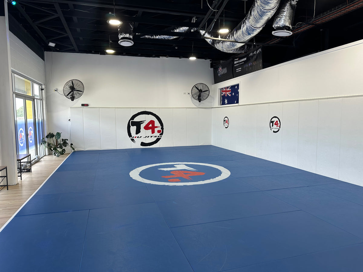 The Train4 academy mats and seating area at 444 Warwick Road, Yamanto